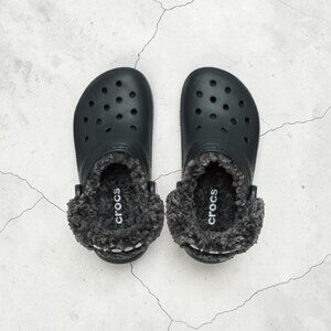 CROCS Classic Fleece Lined Clog in Black - Size M6W8 Unisex